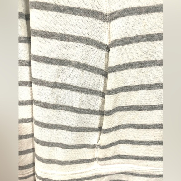 J. Crew sweatshirt white and gray stripes hoodie size XS runs large se measu… - Picture 3 of 4